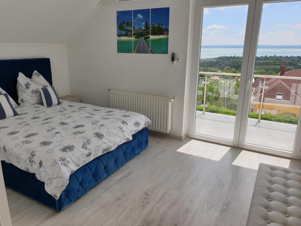 Lakeview Apartments Balatonfuered Экстерьер фото