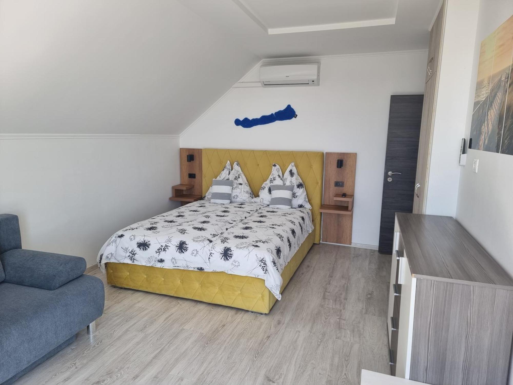 Lakeview Apartments Balatonfuered Экстерьер фото