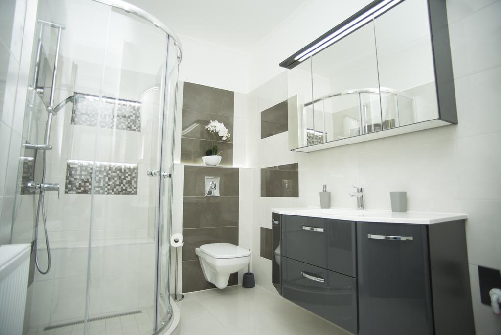 Lakeview Apartments Balatonfuered Экстерьер фото